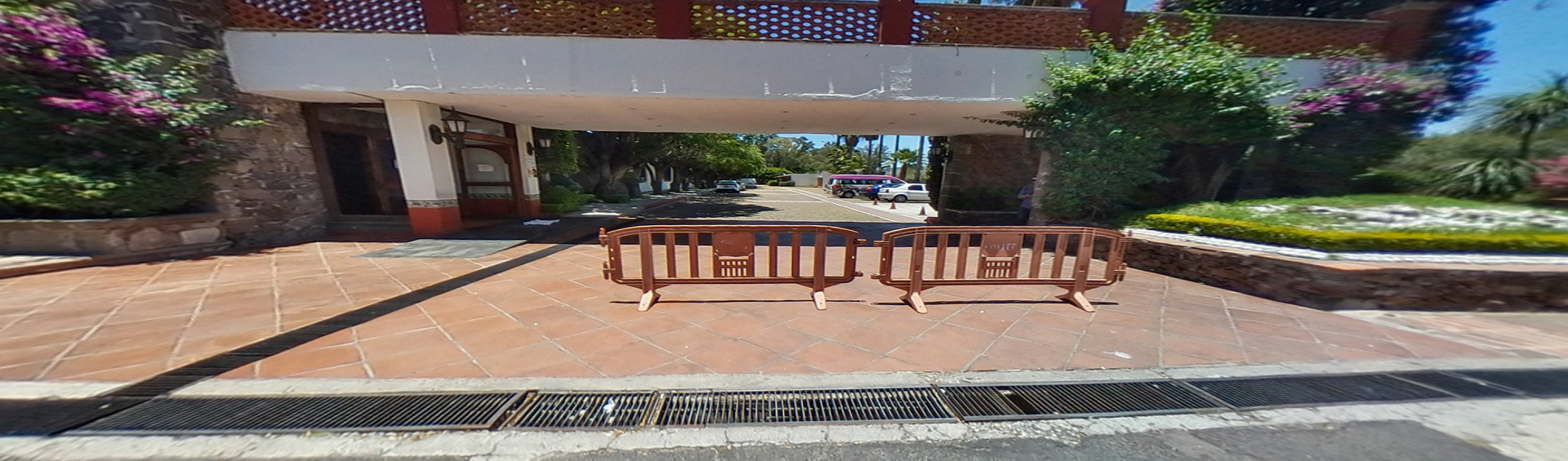 Estacionamiento Misión San Gil